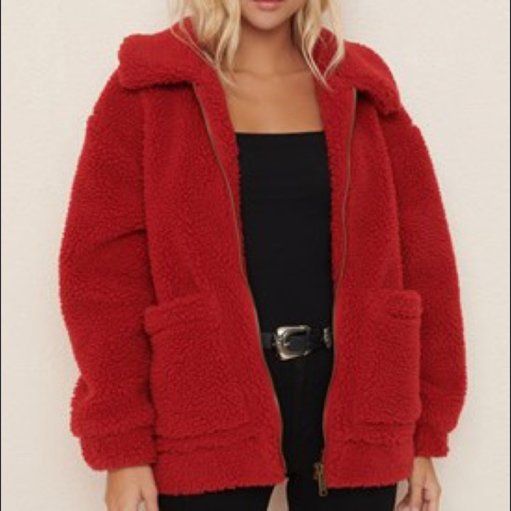 Red EXTREMELY trendy teddy coat
